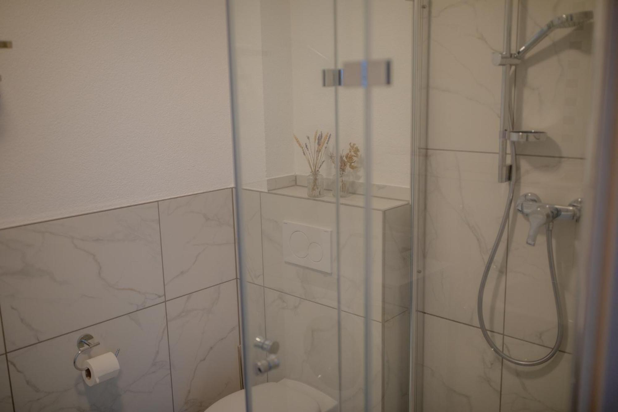 Ferienwohnung Auszeit In Radolfzell Radolfzell am Bodensee Exterior foto